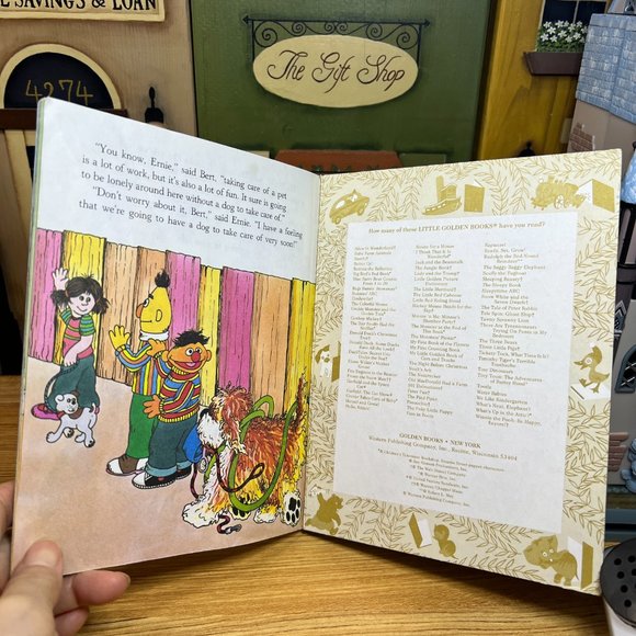 Vintage 1983 Sesame Street Puppy Love Book Children's Television Workshop - Picture 8 of 10